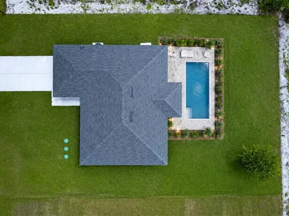 1871 Tobin ST, LEHIGH ACRES, FL 33972
