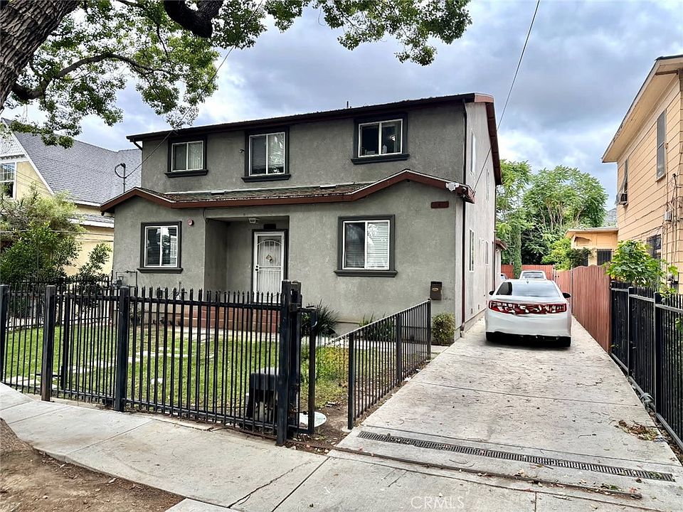 1st image of 145 E 36th St