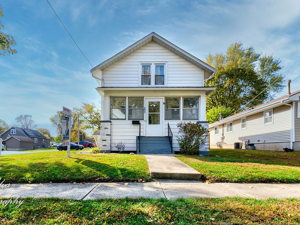 203 N Lord Ave, Carpentersville, IL 60110 Zillow