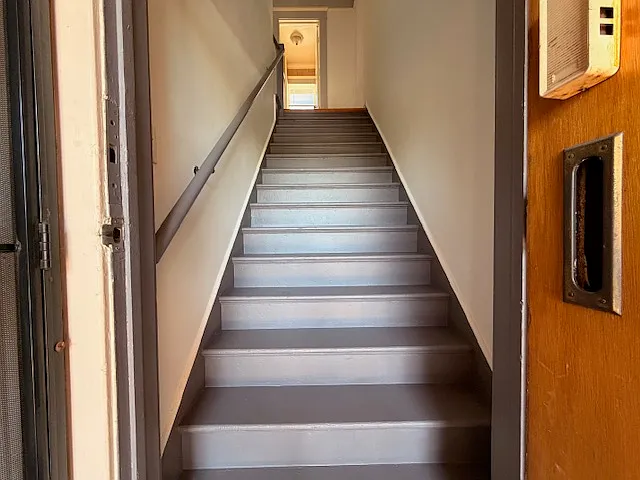 1 bed, 700 sqft, $2,060 — Photo 2