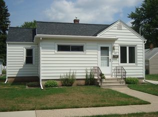 369 Arlington Ave, Fond Du Lac, WI 54935