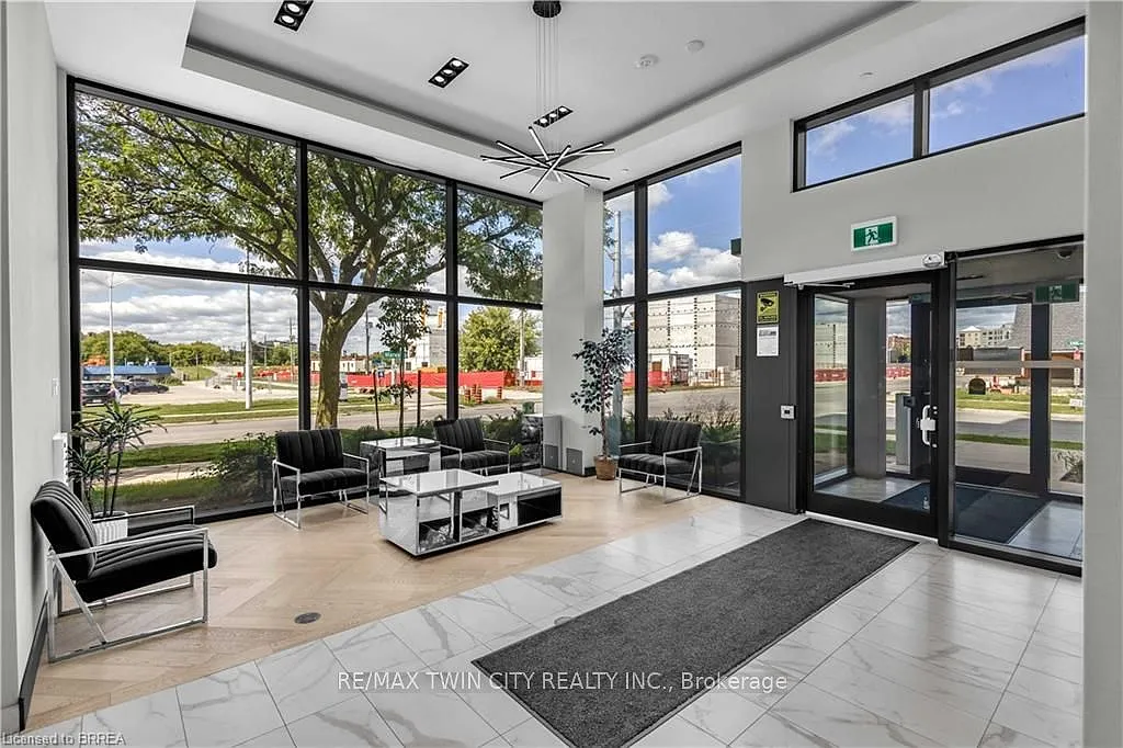 1 bed, $1,600 — Photo 3