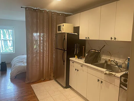 355 6th Avenue #3R in West Village, Manhattan | StreetEasy