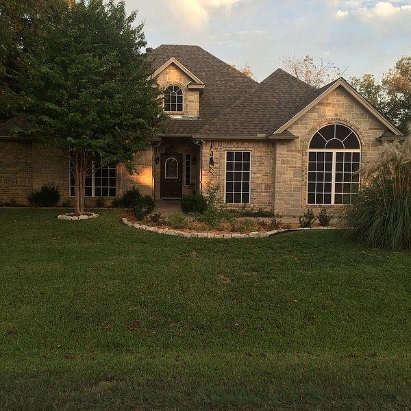 1st image of 9409 S Longwood Dr