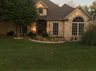9409 S Longwood Dr, Granbury, TX 76049