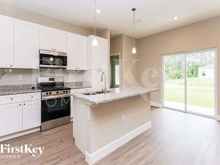 3247 Halblum Ave SE — Photo 6