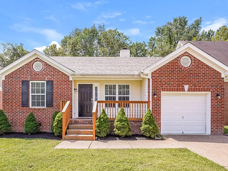 3128 Barksdale Harbor Dr — Photo 1