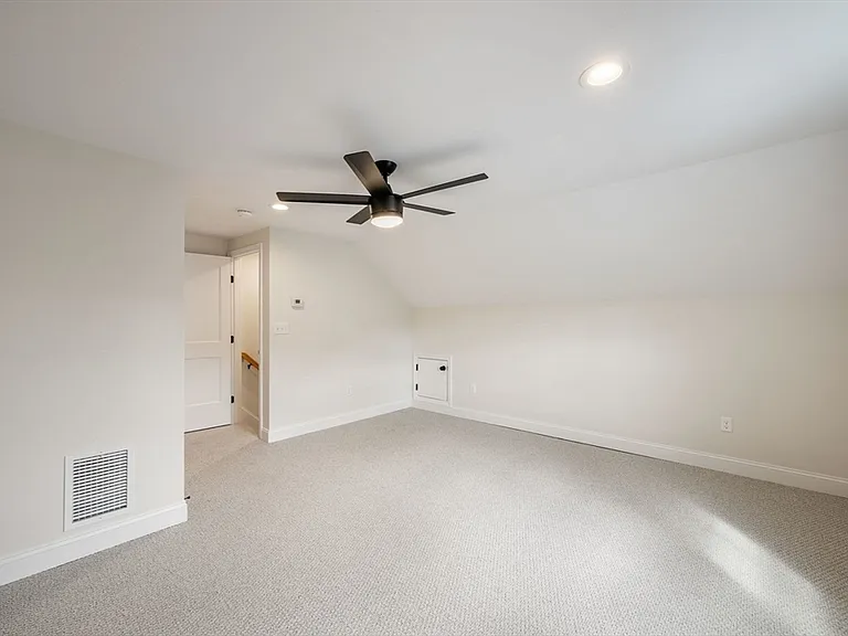 32 Union St #32 — Photo 39