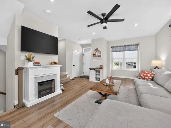 431 Market St, Souderton, PA 18964