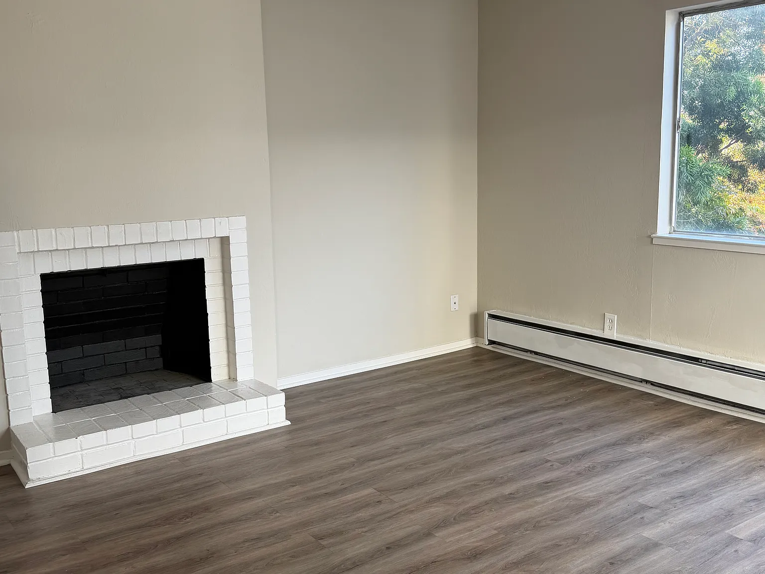 Studio, 390 sqft, $2,950 — Photo 4