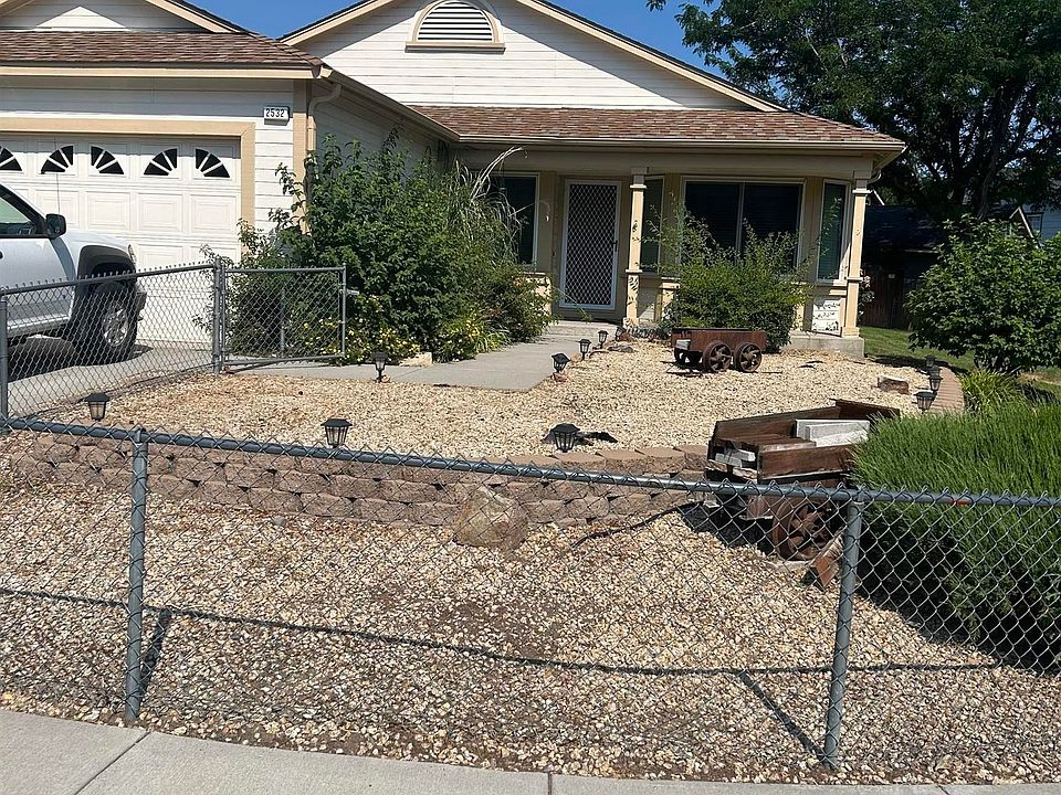 1st image of 2532 Blue Haven Ln