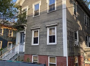 12 Antrim St #12, Cambridge, MA 02139