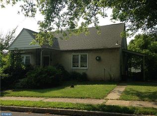 123 Inman Ter, Willow Grove, PA 19090