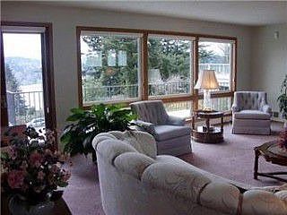 2nd image of 6826 Lake Washington Blvd SE