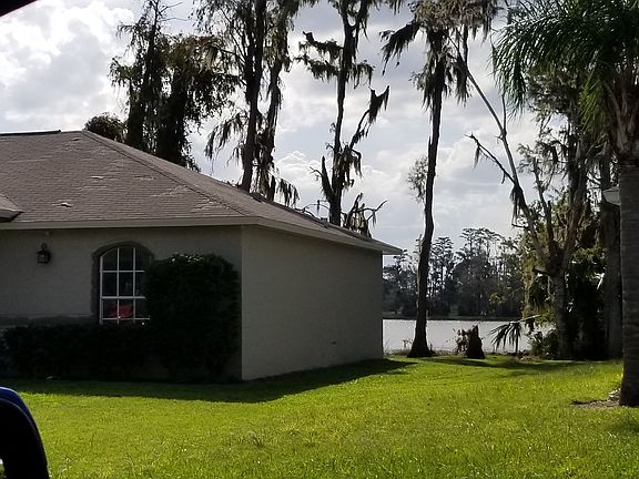 3rd image of 120 Hollyhock Ct