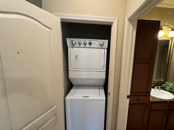 912 Charo Pkwy Unit 214, Davenport, FL 33897