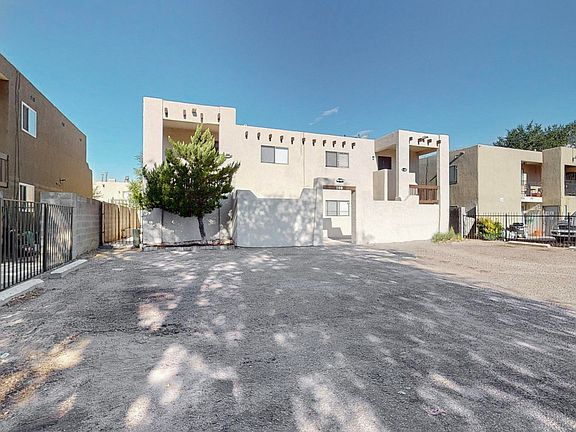 3rd image of 309 Whispering Sands Ct SE