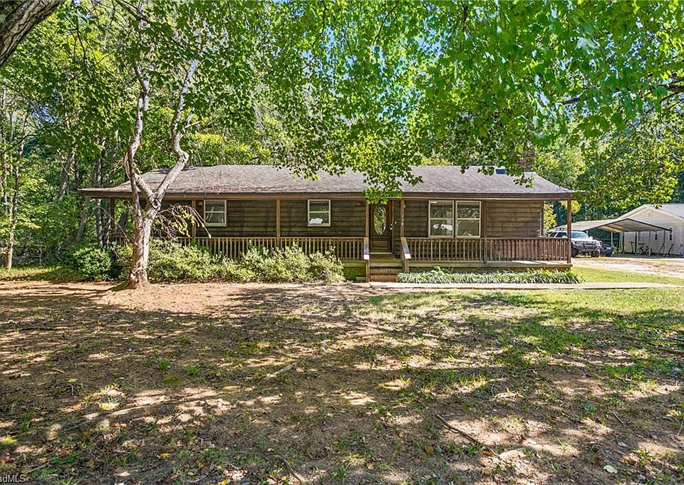 1st image of 339 Valley Dr