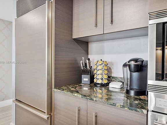 5th image of 485 Brickell Ave APT 4309
