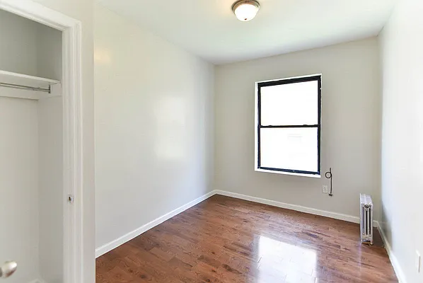 Rented by Bruma Realty LLC | media 17