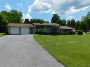 1040 Lemans Rd, Saint Marys, PA 15857