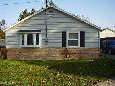 230 Churchill St, Ionia, MI, 48846