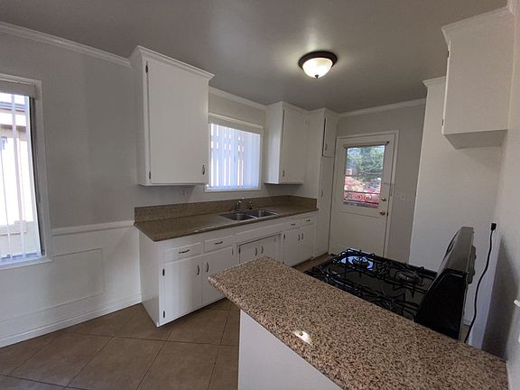 2nd image of 6243-65 Vineland Ave #63VI6