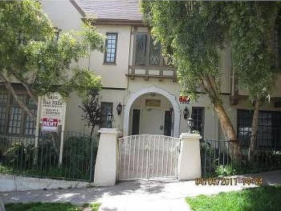 1825 Ivar Ave APT 208, Los Angeles, CA 90028 | Zillow