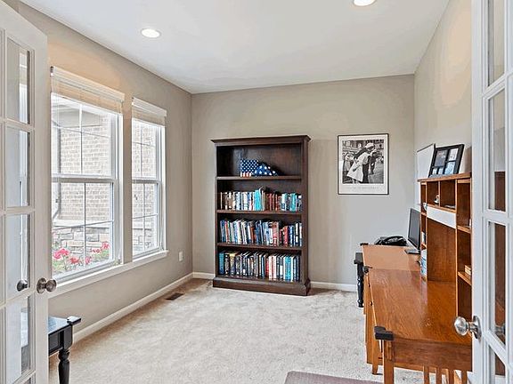 5th image of 6223 Vista Point Dr