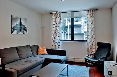 Rented by R New York