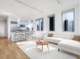 554 W 54th St #25Y, New York, NY 10019