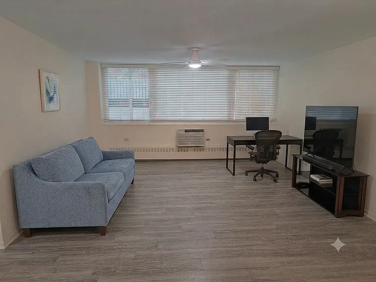 1516 Hinman Ave #804 — Photo 14