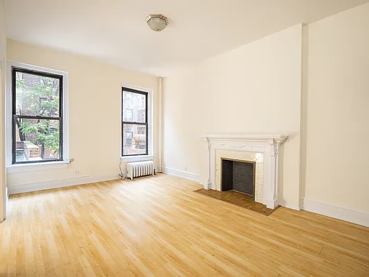 Rented by City Connections Realty | media 1