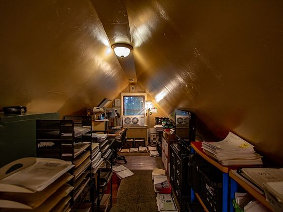 5th image of 25560 Lo Ln