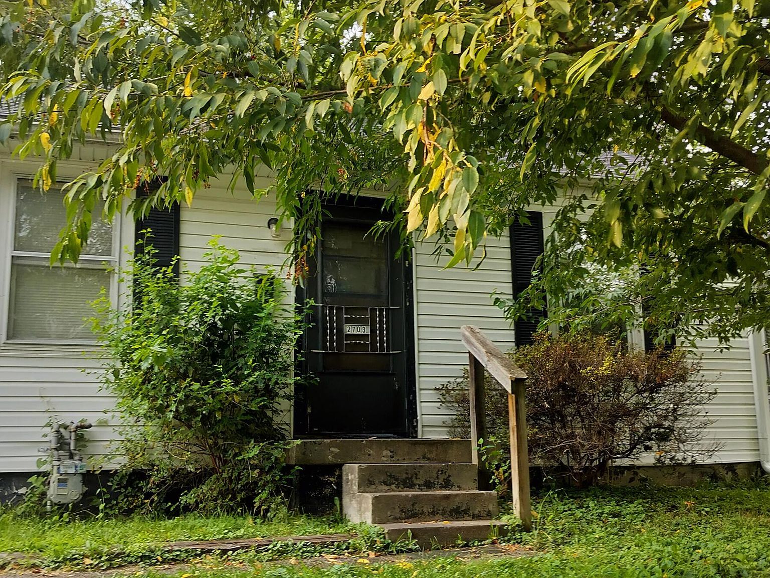 2703 Algonquin Pkwy, Louisville, KY 40210 | Zillow