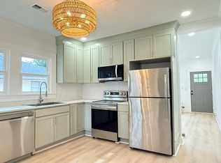 1907 English St #A, North Charleston, SC 29405
