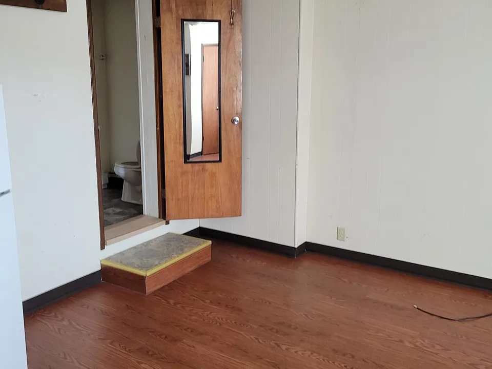 209 Liberty St #3