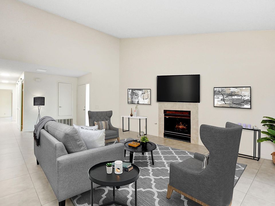 1st image of 2675 N Whitewater Club Dr