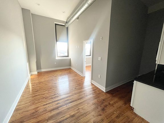 2nd image of 1507 S 17th St #318