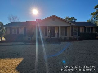 1003 Speake Rd NW, Huntsville, AL 35816