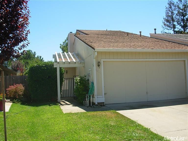 1st image of 1709 Laehr Dr