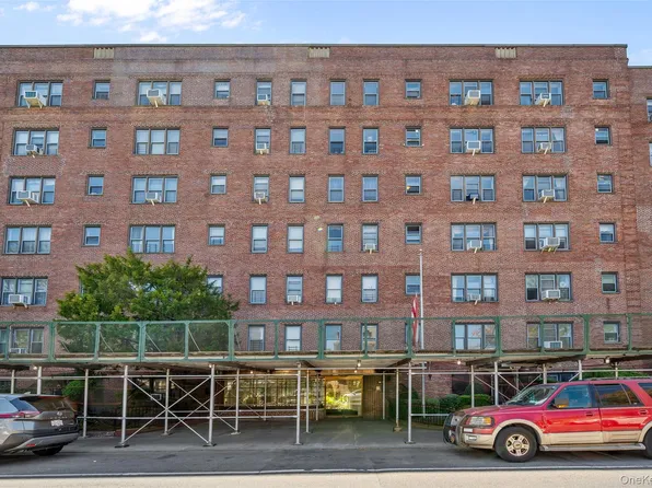 14350 Hoover Avenue #505, Briarwood, NY 11435