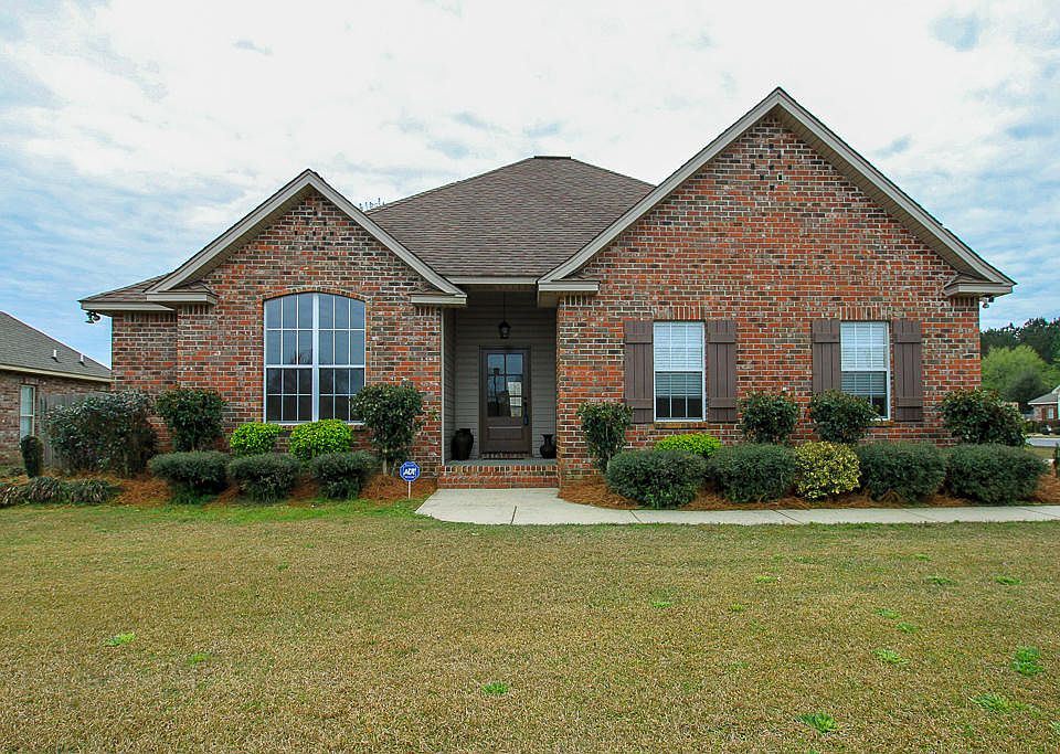 1st image of 145 Sunline Dr