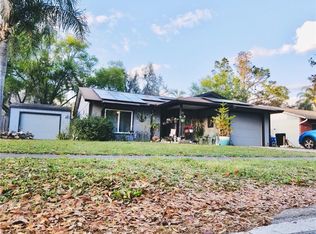 1464 Foxwood Dr, Lutz, FL 33549