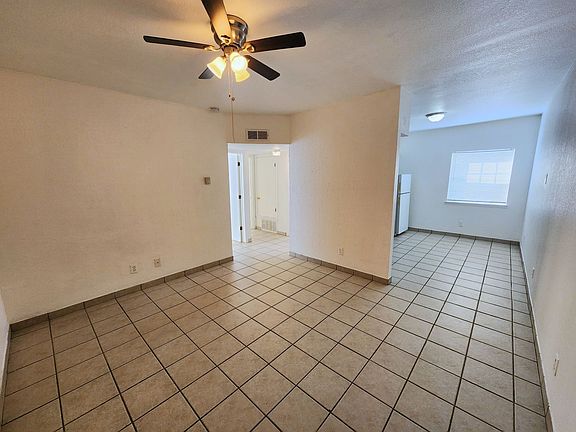 3rd image of 305 N Almendra St #B