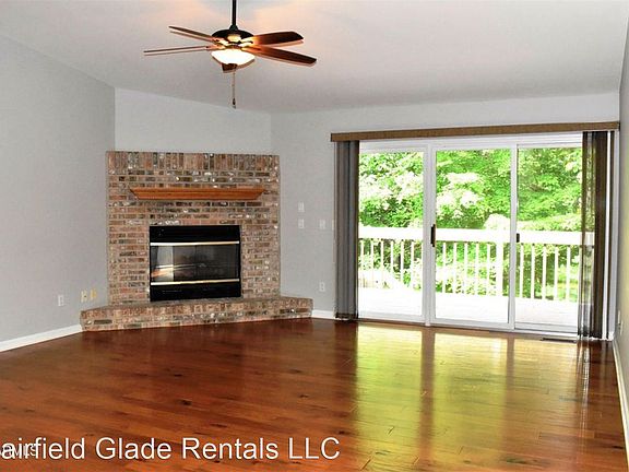 4th image of 318 Lake Catherine Cir