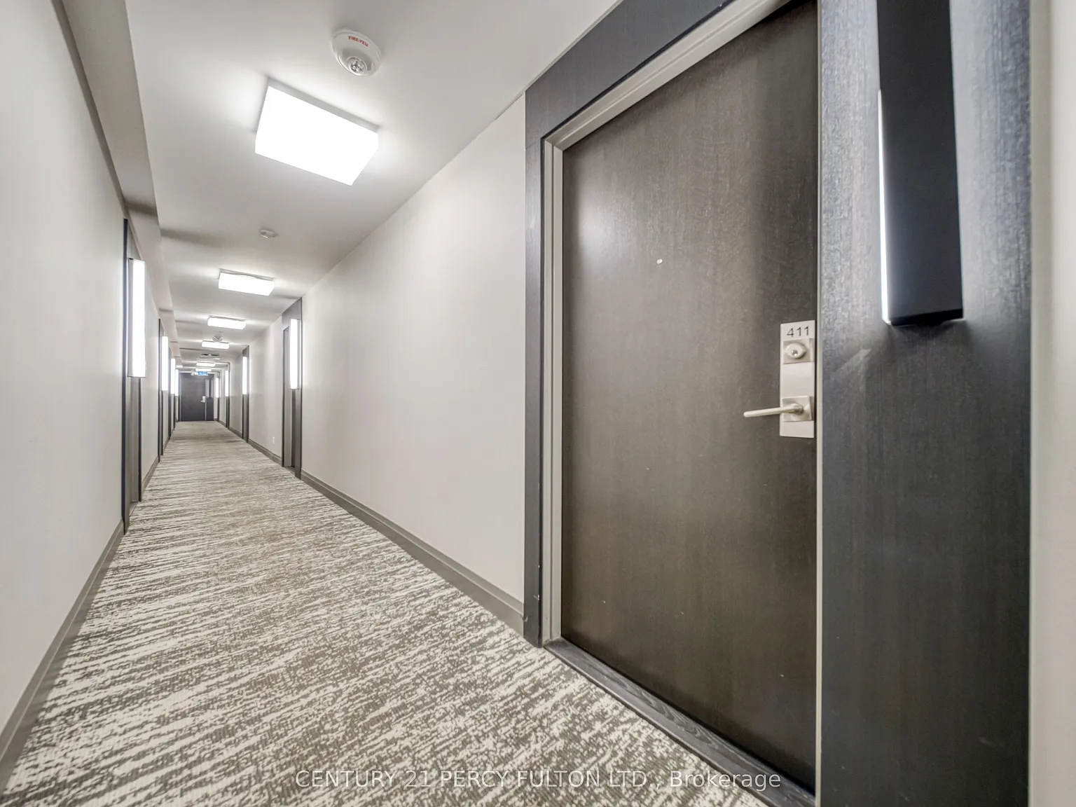 2 bed, $2,500 — Photo 4