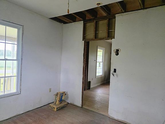 3rd image of 27262 Seaside Rd