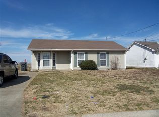 1100 Timothy Ave, Oak Grove, KY 42262