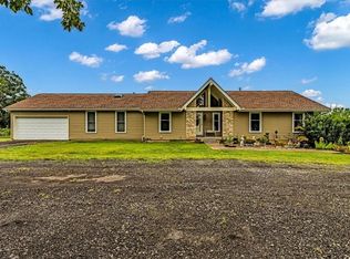 703 Miller Rd, Trimble, MO 64492